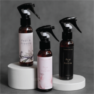 Pear & Freesia Linen Spray 100ml